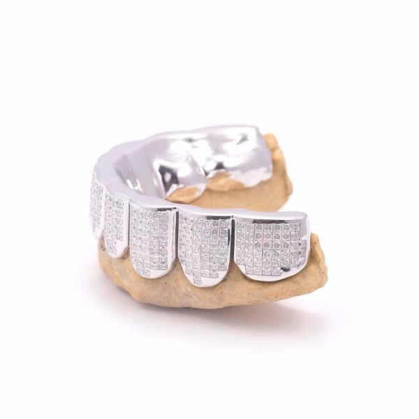 Invisible Set Princess Cut Moissanite Bottom Diamond Grillz - Image 6