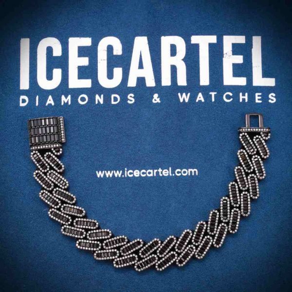 10MM Emerald Cut Black Moissanite Cuban Link Bracelet - Image 6