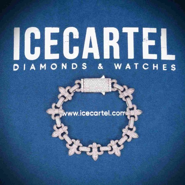 10MM Moissanite Crown Link Bracelet 14K Gold - Image 5