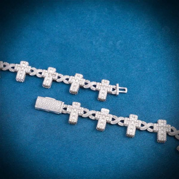 15MM Iced Out Cross Infinity Link Chain 14K Gold - Image 4