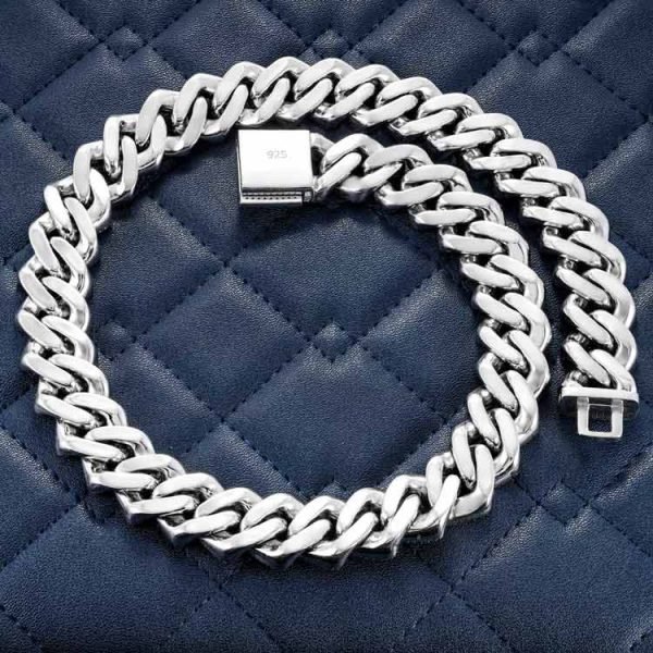 18MM Baguette Moissanite Miami Cuban Link Chain 14K Gold - Image 5