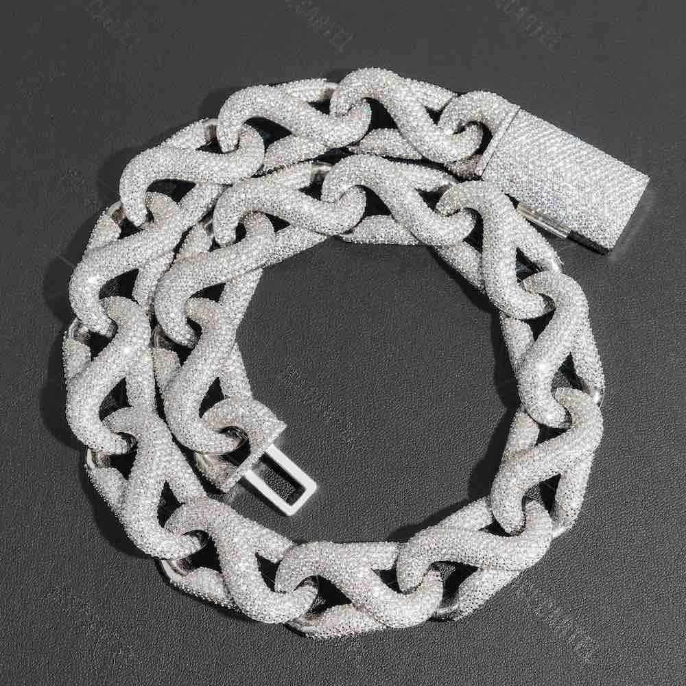 20MM Iced Out Paper Clip Infinity Chain 14K Gold