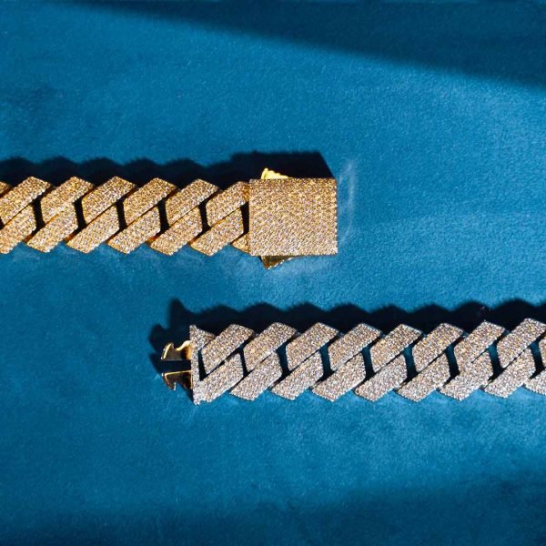 20MM 4-Row Moissanite Cuban Link Bracelet 14K Gold - Image 9