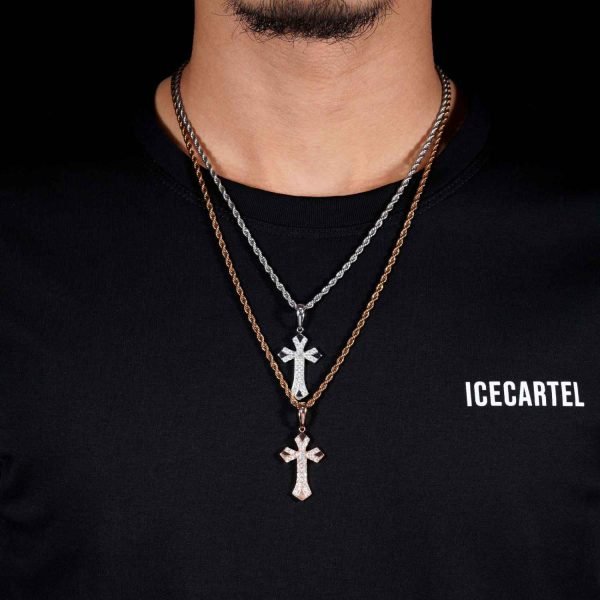 20MM Moissanite Ornamental Cross Pendant 14K Gold - Image 3