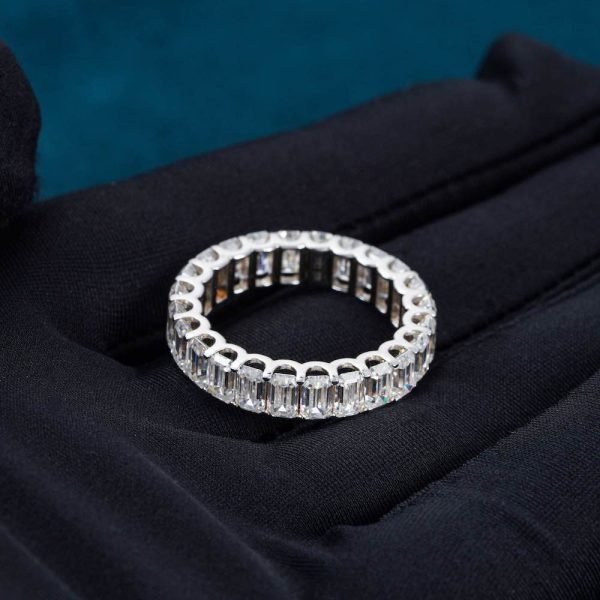 Moissanite Baguette Band Ring 14K Gold - Image 5