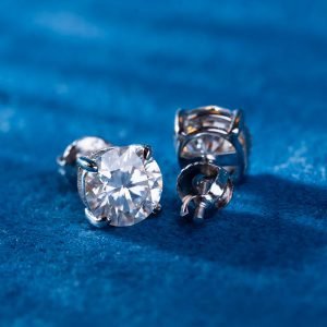 8MM Round Moissanite Stud Earrings