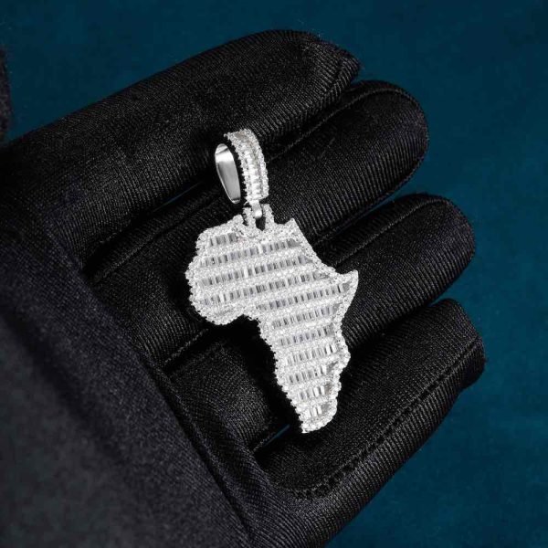Africa Pendant 14K Gold - Image 4
